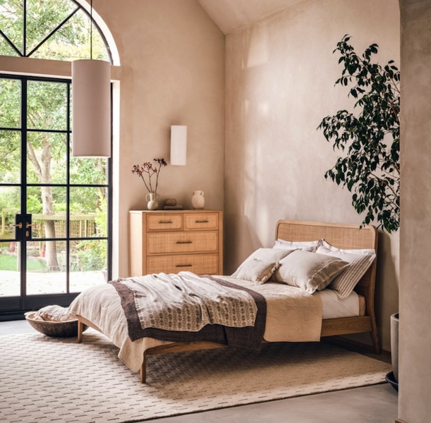 Willis & Gambier Casera Bed Frame